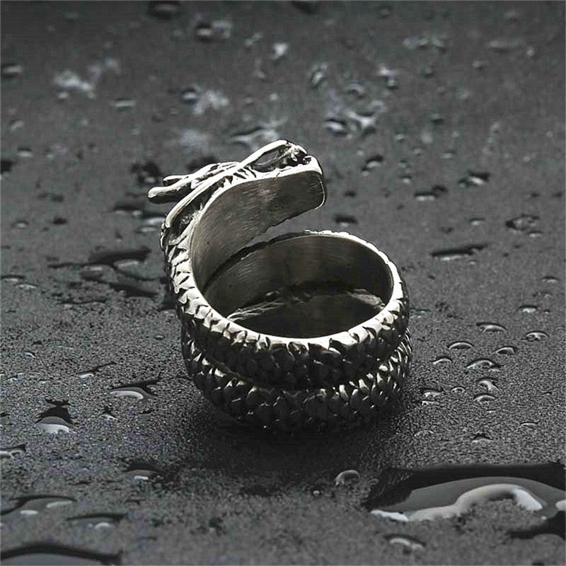 Anello artigianale delicato