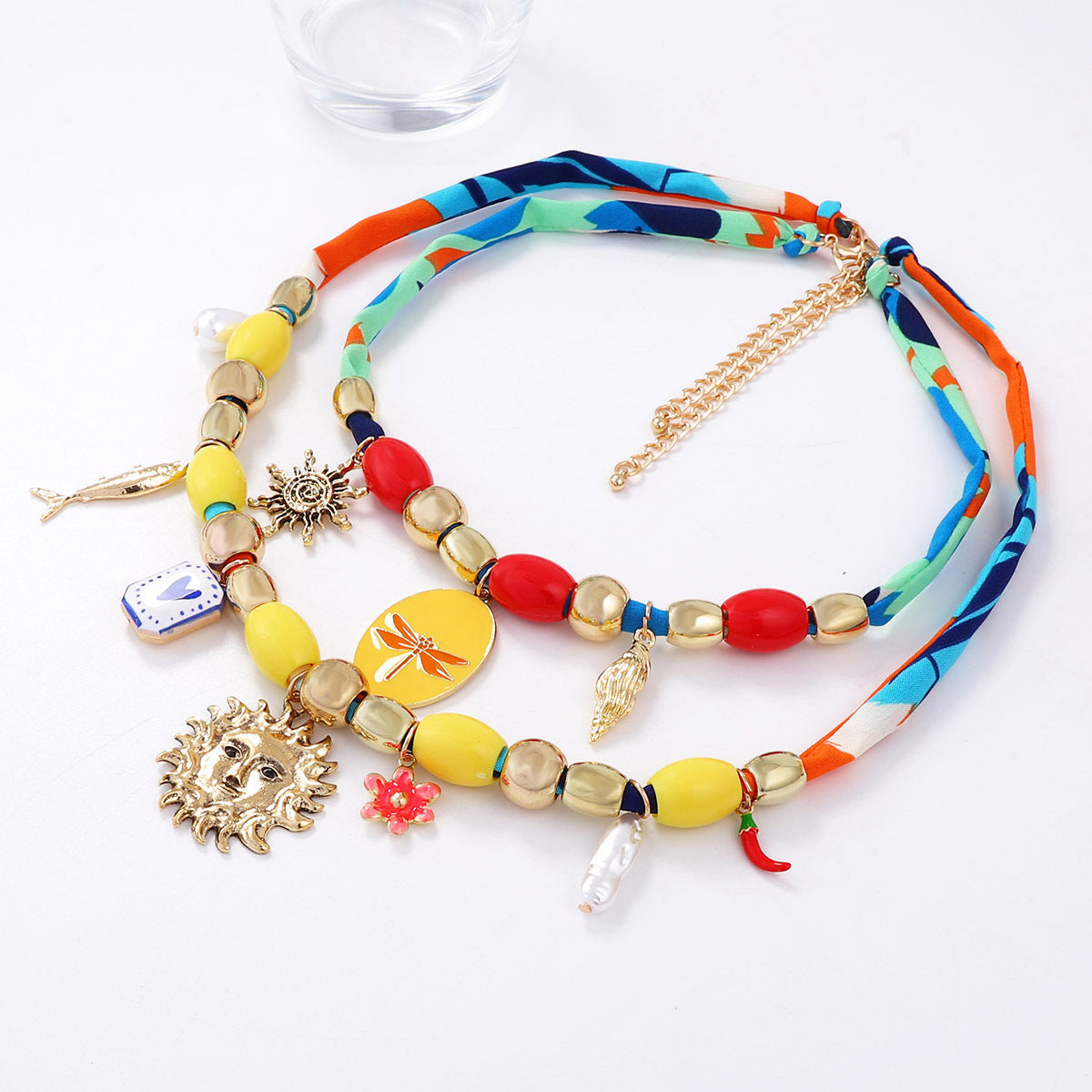 Gioiello bellissimo con stile unico