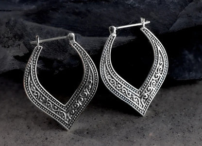 Orecchino classico dal fascino senza tempo