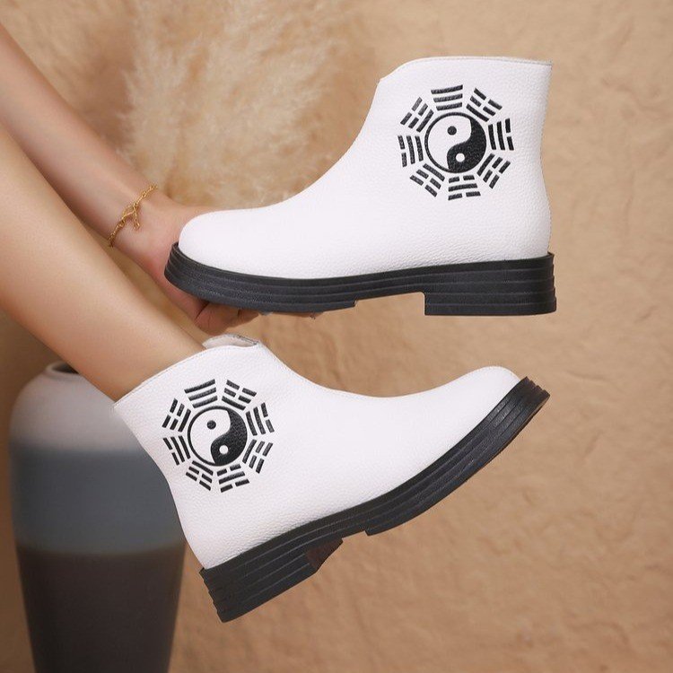 Stivali Ortopediche Eleganti per Ogni Passo