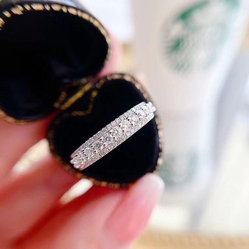 Anello elegante per ogni occasione