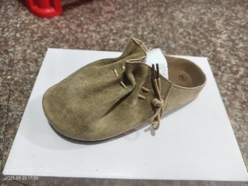 Scarpe Ortopediche Aggraziate dal Look Moderno