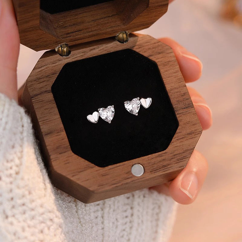 Orecchino vintage fatto a mano