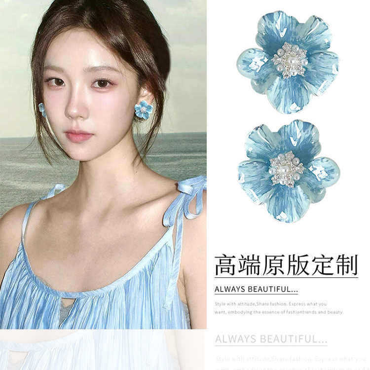 Orecchino vintage fatto a mano