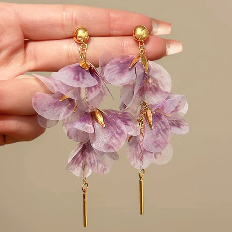 Orecchino bellissimo con stile unico