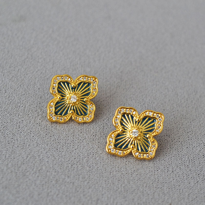 Oro Orecchino romantico per momenti speciali