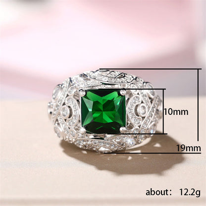 Anello bellissimo con stile unico