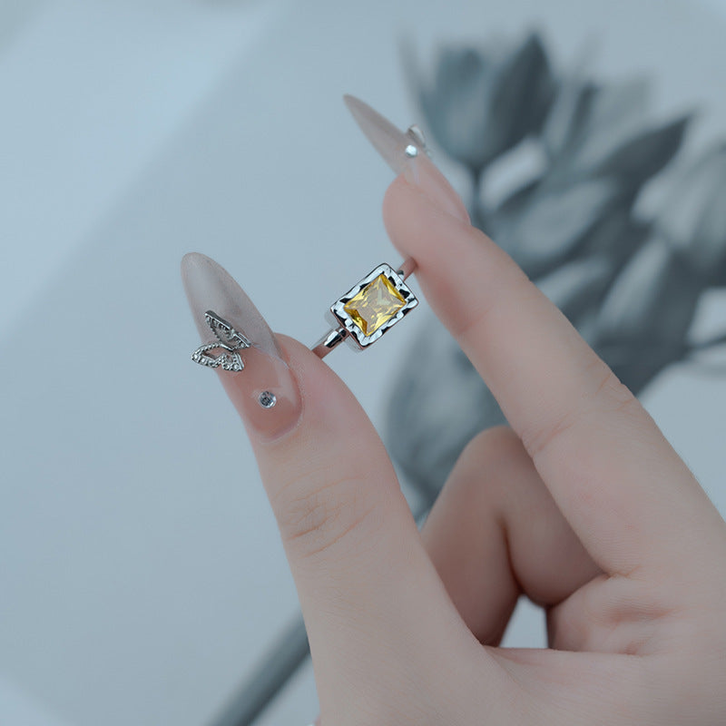 Anello stupendo per uso quotidiano