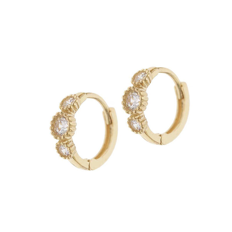 Orecchino artigianale delicato