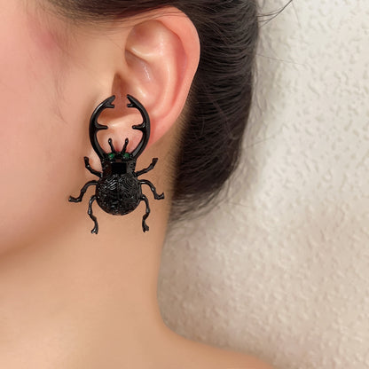 Orecchino classico dal fascino senza tempo