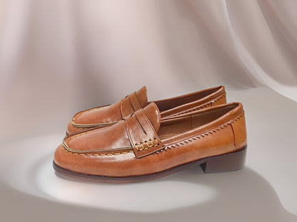 Scarpe Ortopediche Aggraziate dal Look Moderno