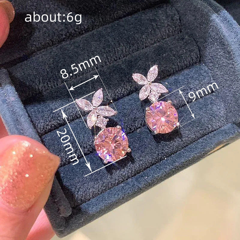 Orecchino bellissimo con stile unico