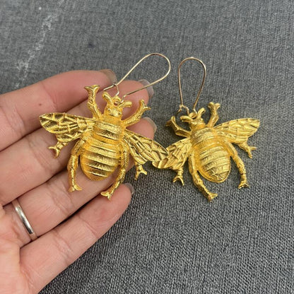 Orecchino stupendo per uso quotidiano