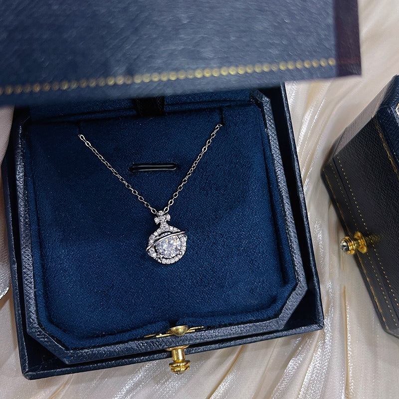 Gioiello vintage fatto a mano