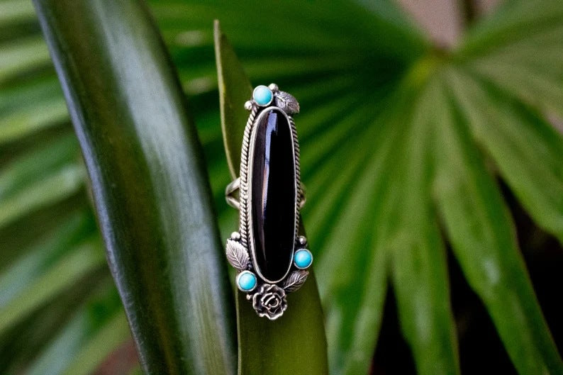 Anello artigianale delicato