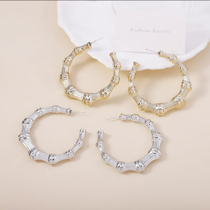 Orecchino affascinante per ogni occasione