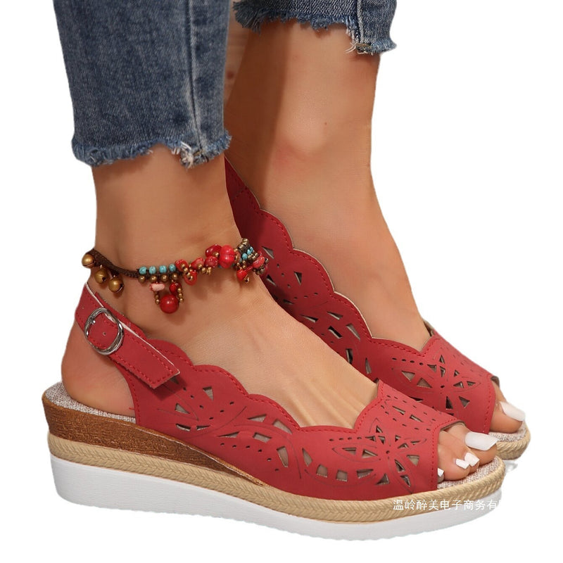 Sandali Ortopediche Aggraziate dal Look Moderno