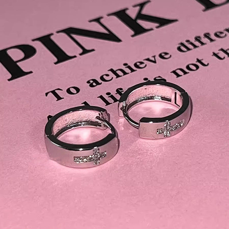 Orecchino classico dal fascino senza tempo