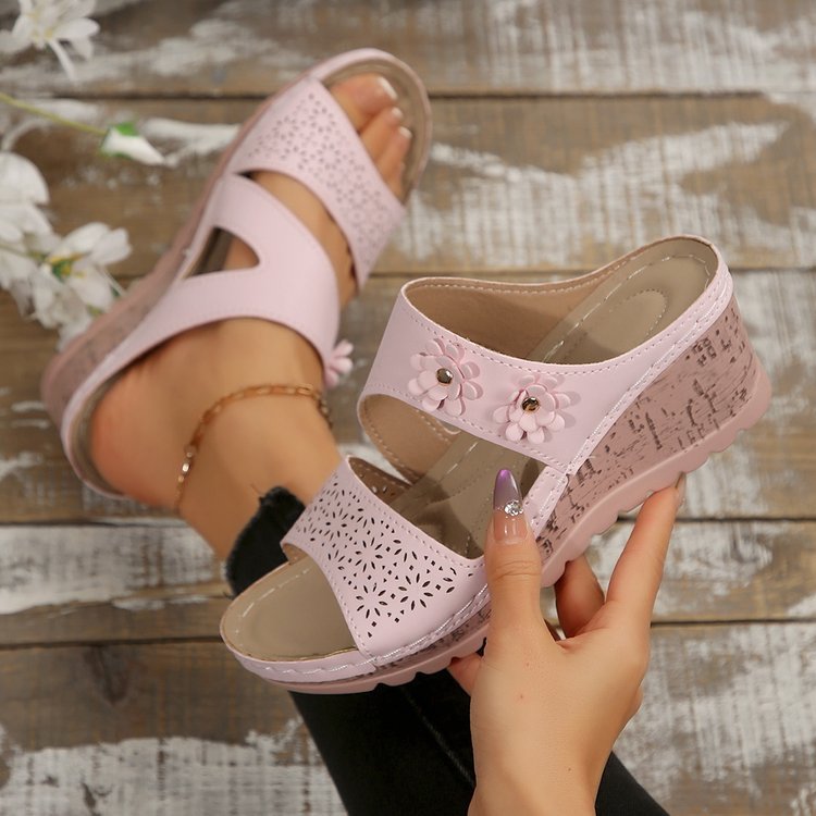 Sandali Ortopediche Aggraziate dal Look Moderno