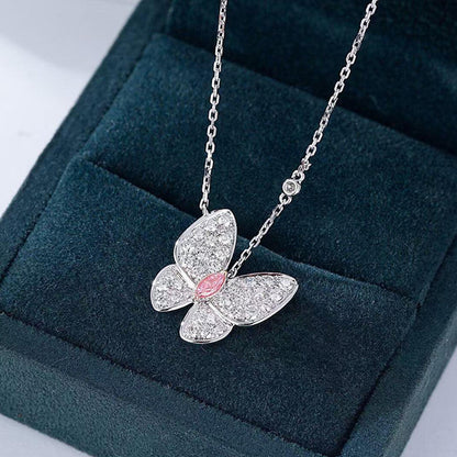 Gioiello bellissimo con stile unico