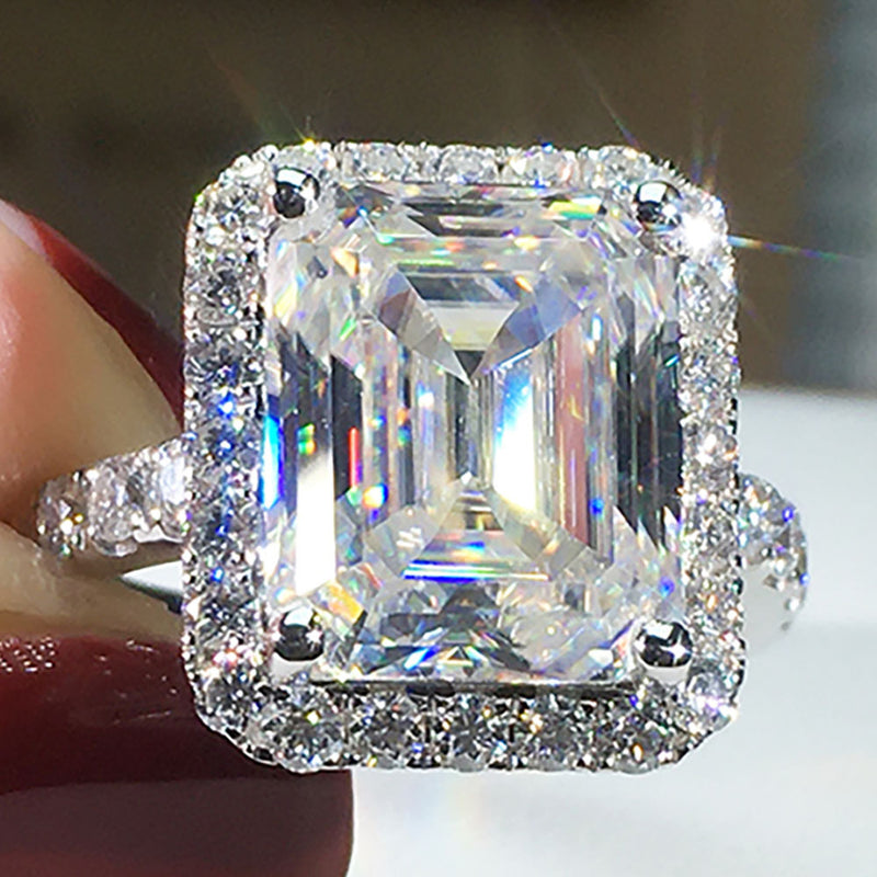 Anello stupendo per uso quotidiano