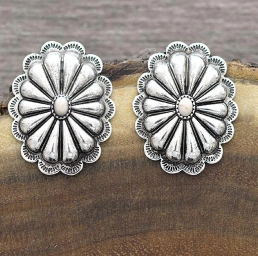 Orecchino classico dal fascino senza tempo