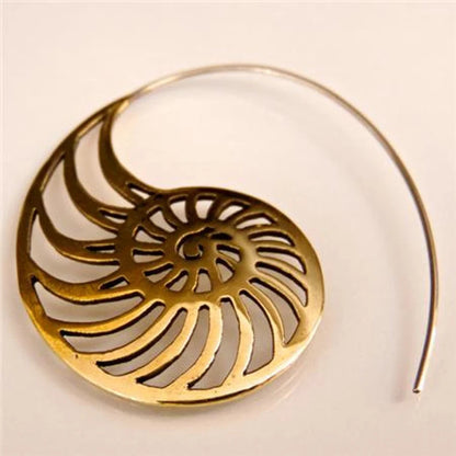 Orecchino romantico per momenti speciali