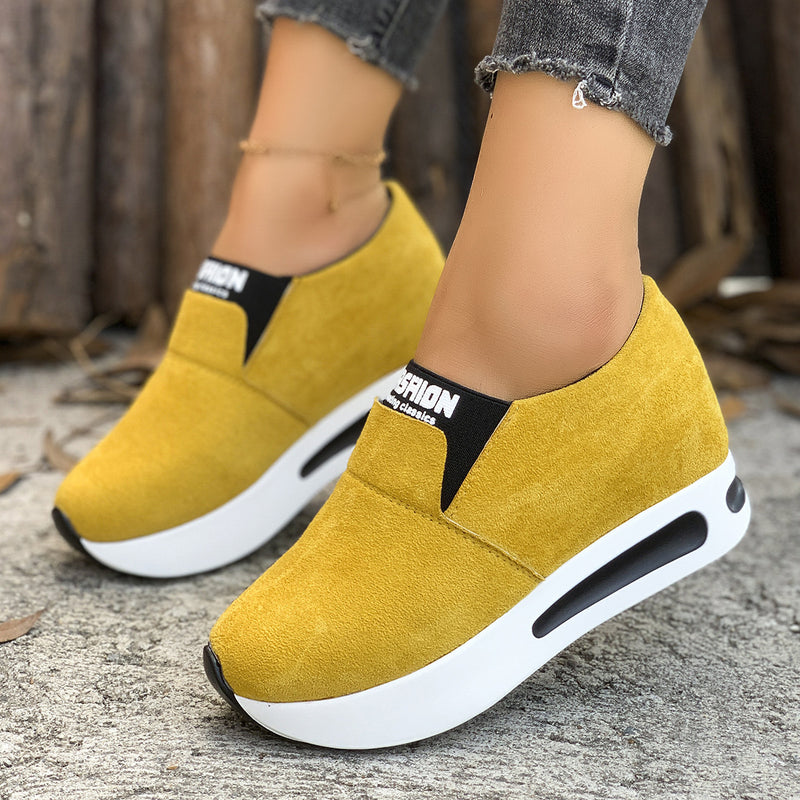 Scarpe Ortopediche Aggraziate dal Look Moderno