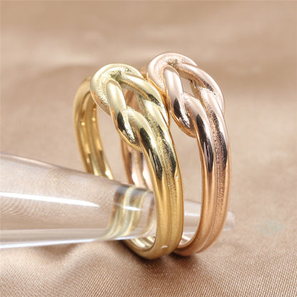 Anello artigianale delicato