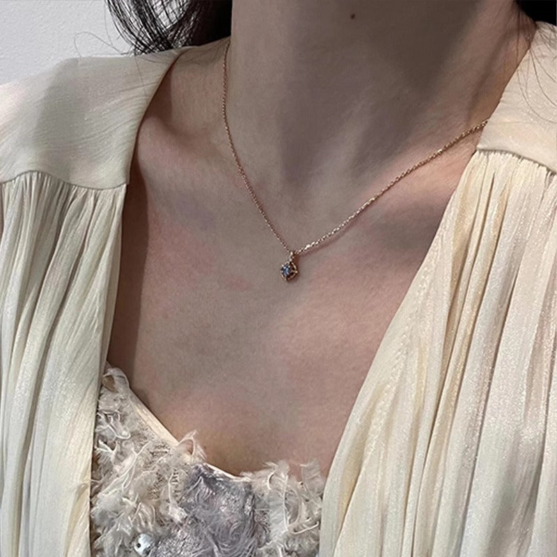 Gioiello bellissimo con stile unico