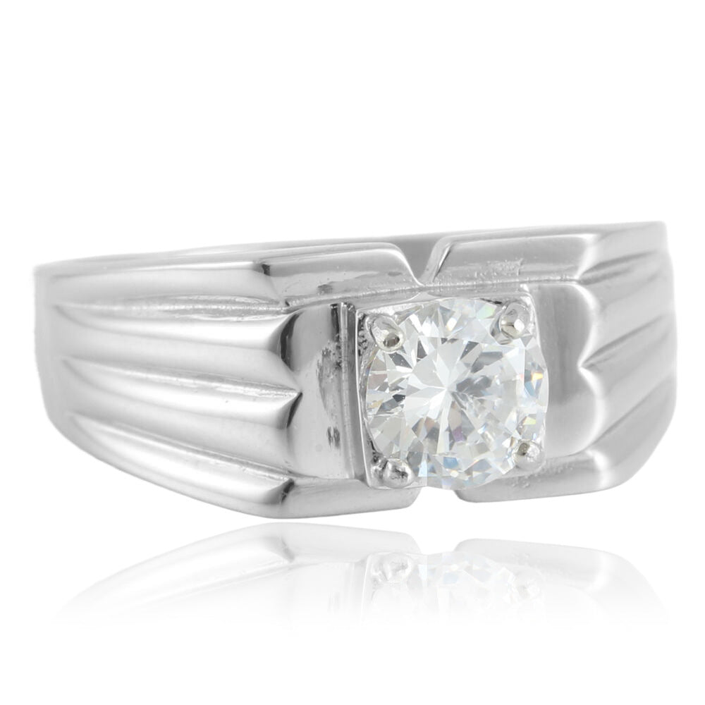 Anello affascinante per ogni occasione