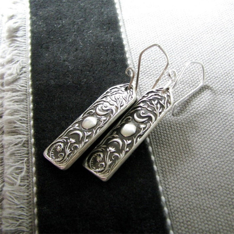 Orecchino classico dal fascino senza tempo