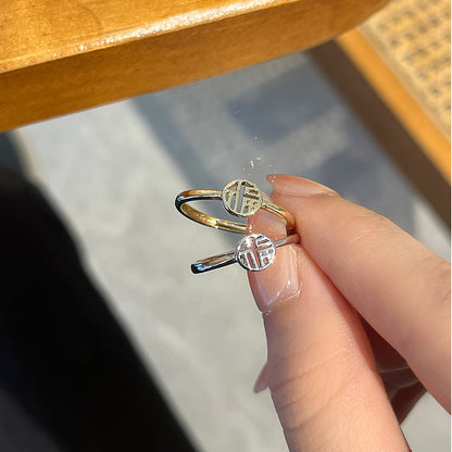 Anello affascinante per ogni occasione