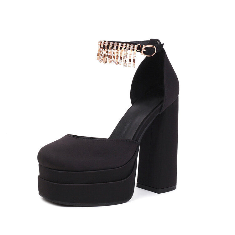 Scarpe Ortopediche Aggraziate dal Look Moderno