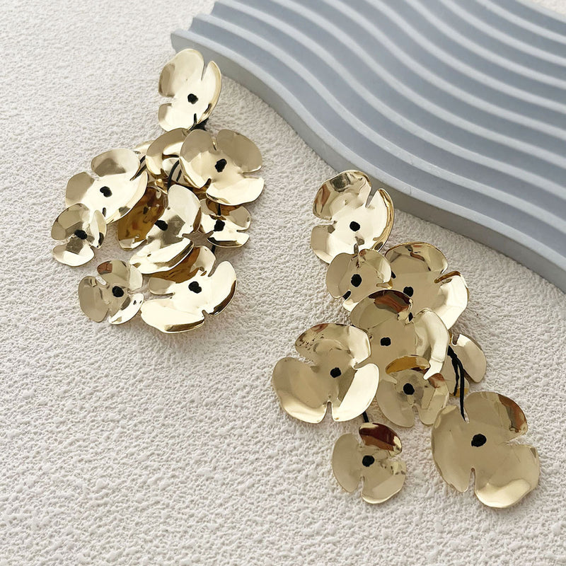 Orecchino classico dal fascino senza tempo