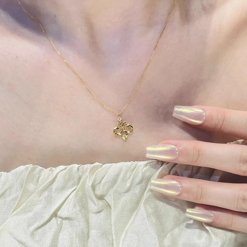 Collana bellissimo con stile unico