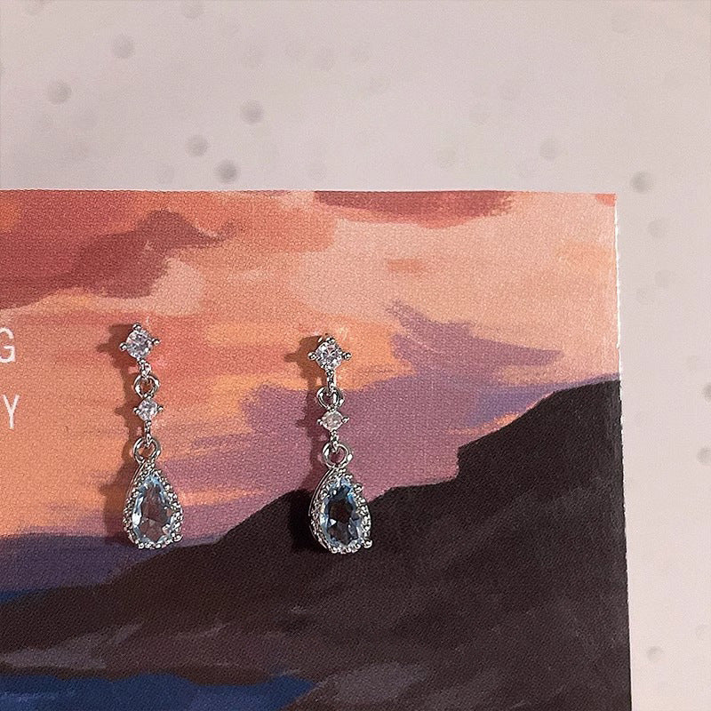 Orecchino stupendo per uso quotidiano