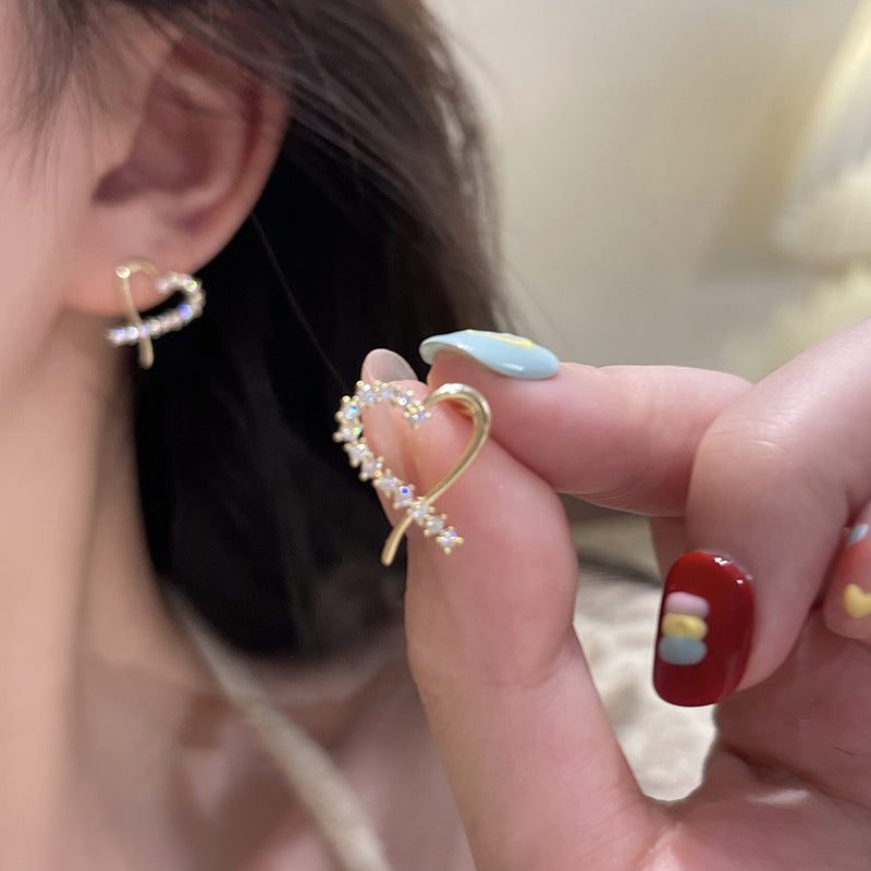 Orecchino affascinante per ogni occasione