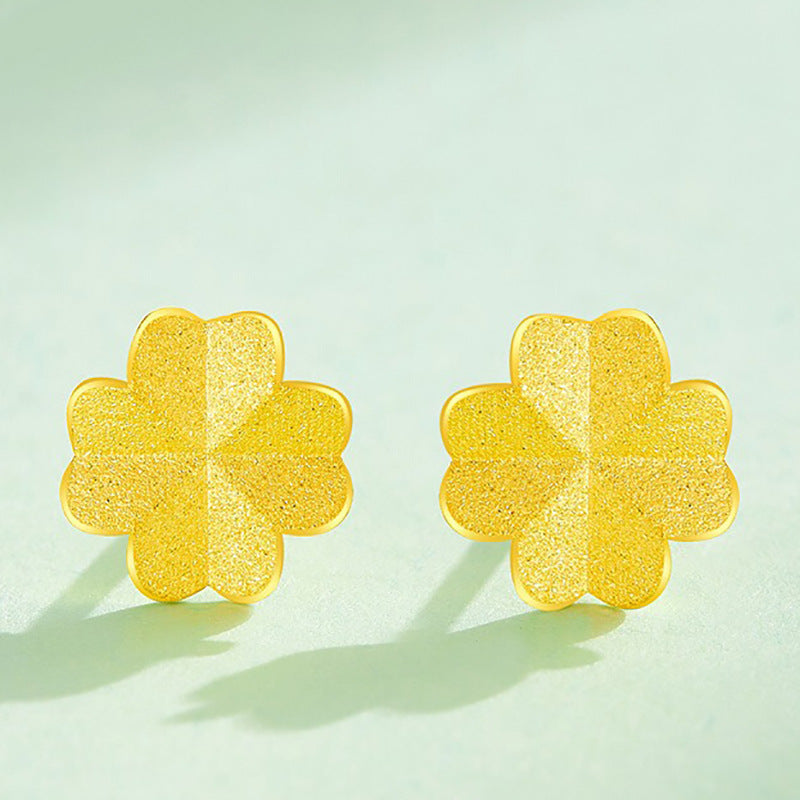 Orecchino classico dal fascino senza tempo