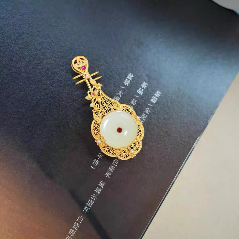 Gioiello vintage fatto a mano