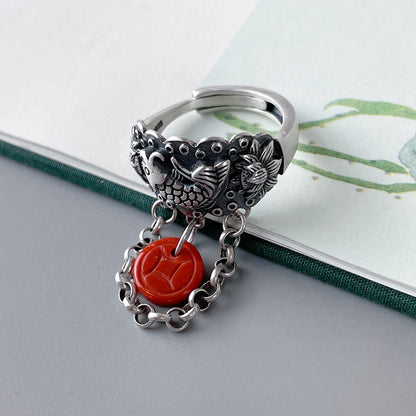 Anello bellissimo con stile unico