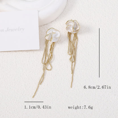 Orecchino classico dal fascino senza tempo