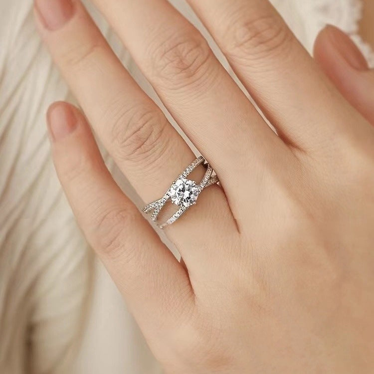 Anello classico dal fascino senza tempo