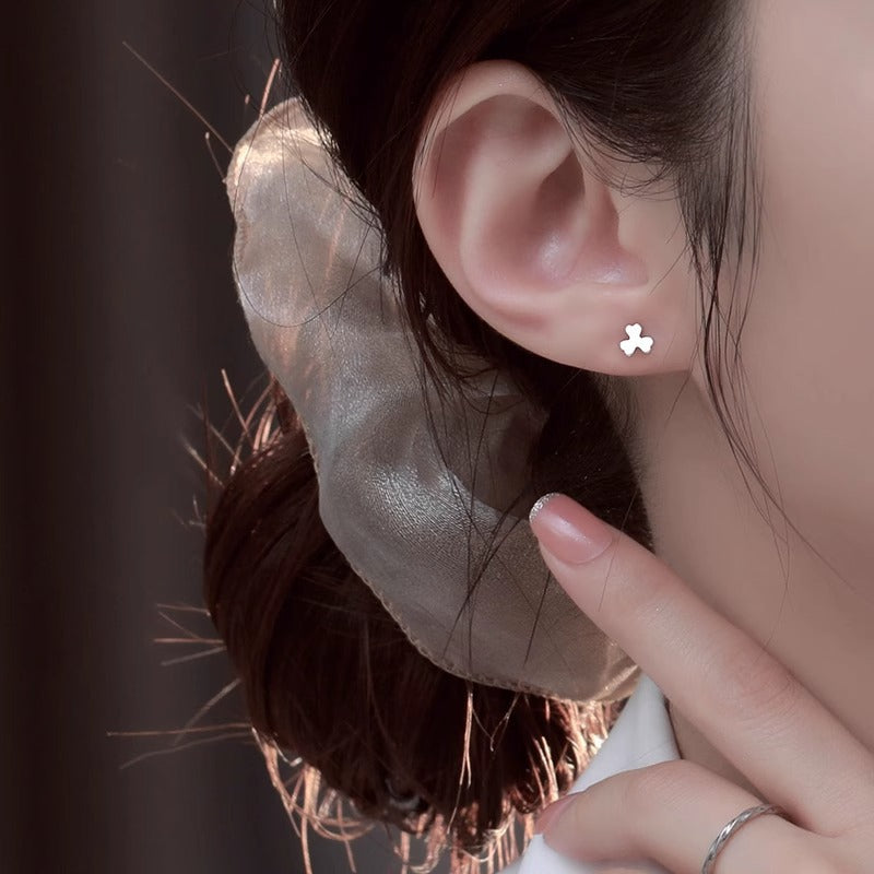 Orecchino stupendo per uso quotidiano