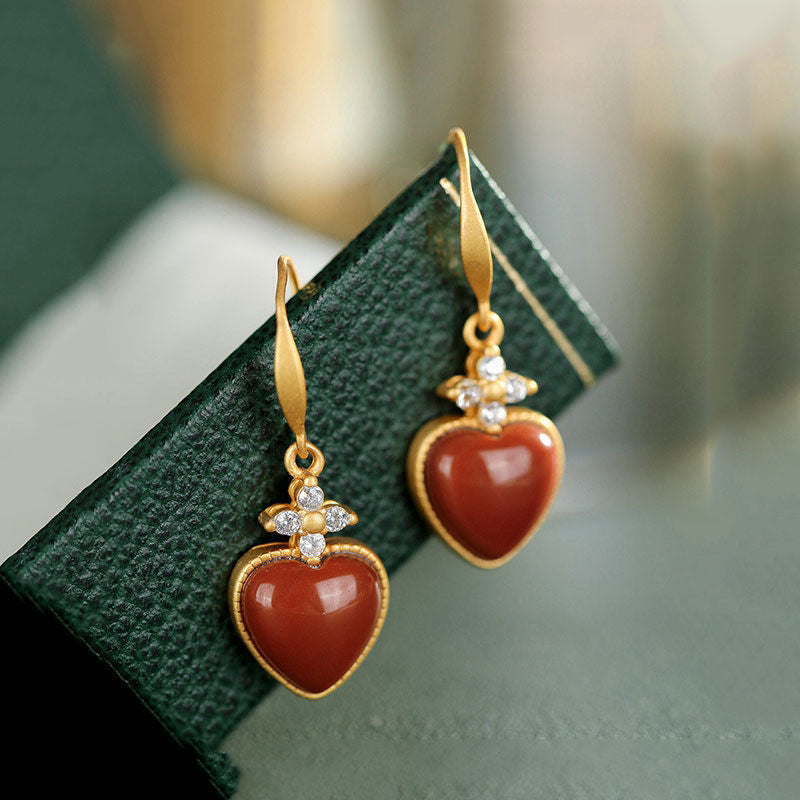 Oro Orecchino bellissimo con stile unico