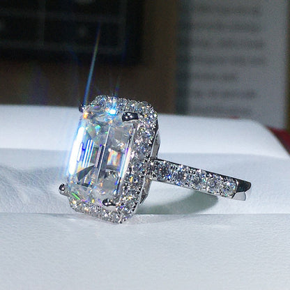 Anello stupendo per uso quotidiano