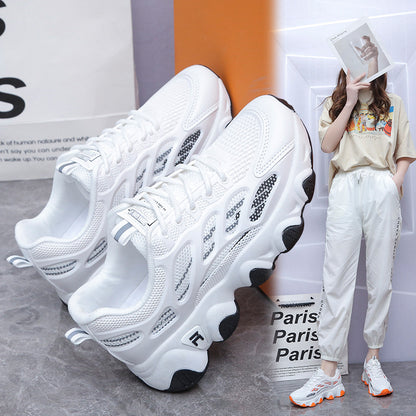 Sneakers Ortopediche Aggraziate dal Look Moderno