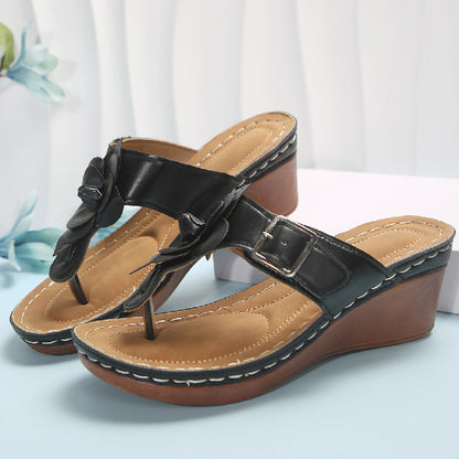 Sandali Ortopediche Aggraziate dal Look Moderno