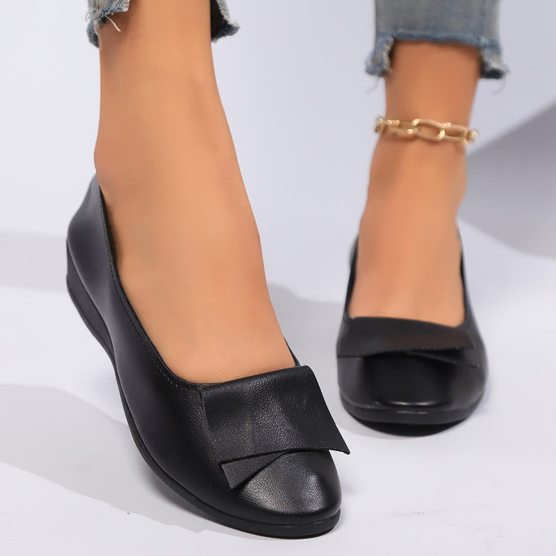 Scarpe Ortopediche Aggraziate dal Look Moderno
