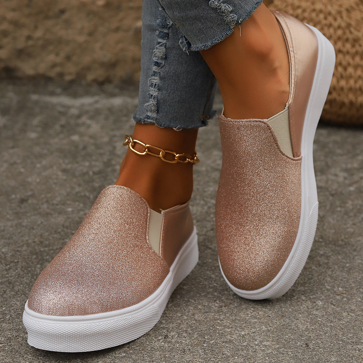 Scarpe Ortopediche Aggraziate dal Look Moderno